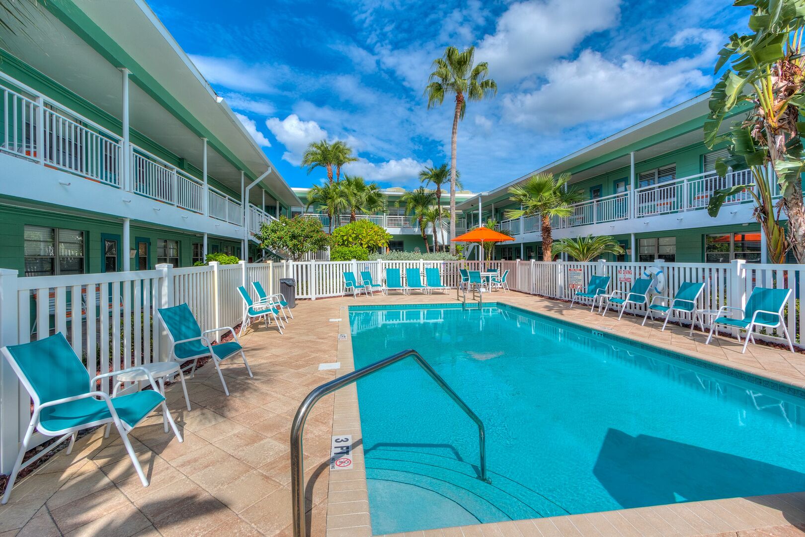 Tropic Terrace #12 • Adorable Poolside Studio • Direct Beach Access - Book Direct