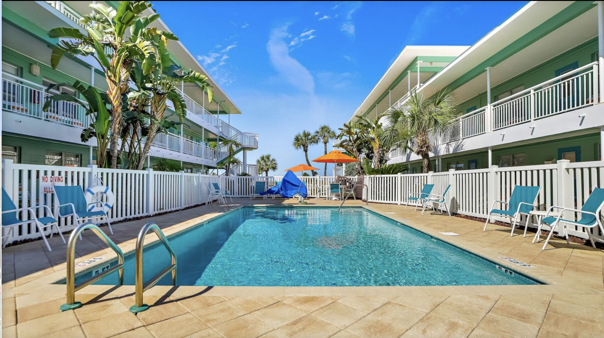 Tropic Terrace #55 • Pool-facing Studio • Beachfront Resort - Book Direct