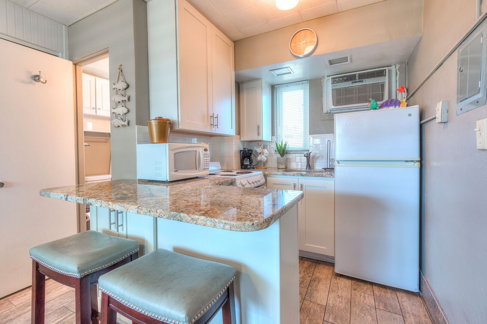 Tropic Terrace #55 • Pool-facing Studio • Beachfront Resort - Book Direct